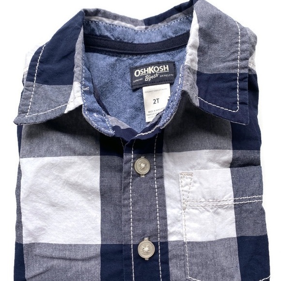 2/$20 OshKosh B'gosh Blue and White Plaid Button Up Shirt Size 2T - Picture 3 of 3
